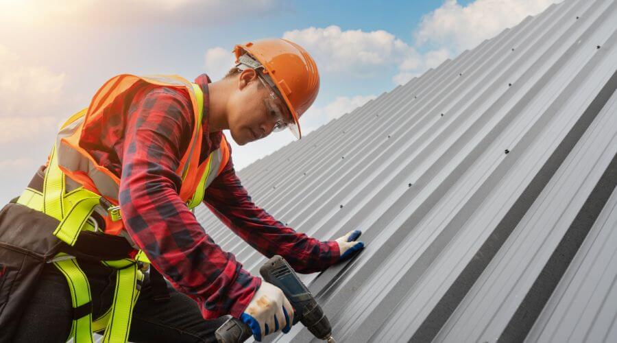 Professional gutter cleaning in Loganville, PA